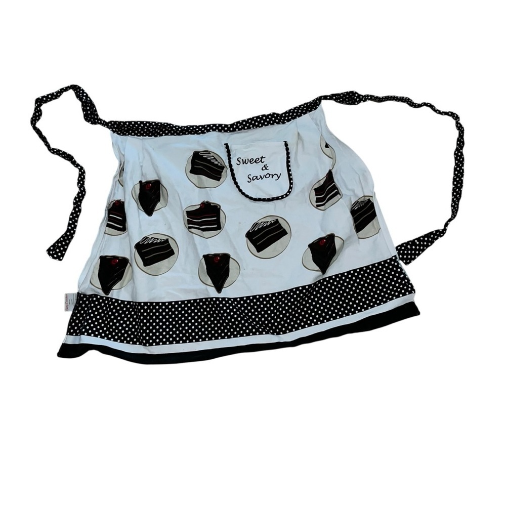Betty Crocker baking apron polka dot cake Vintage retro 2007